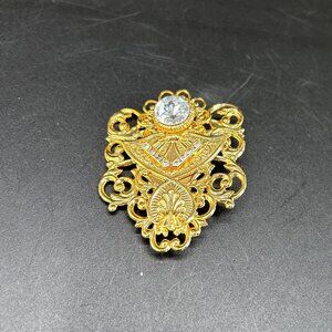 Vintage 1999 AOL Jane Gold Tone Pin Brooch Tidings Of Love 'Peace' Signed